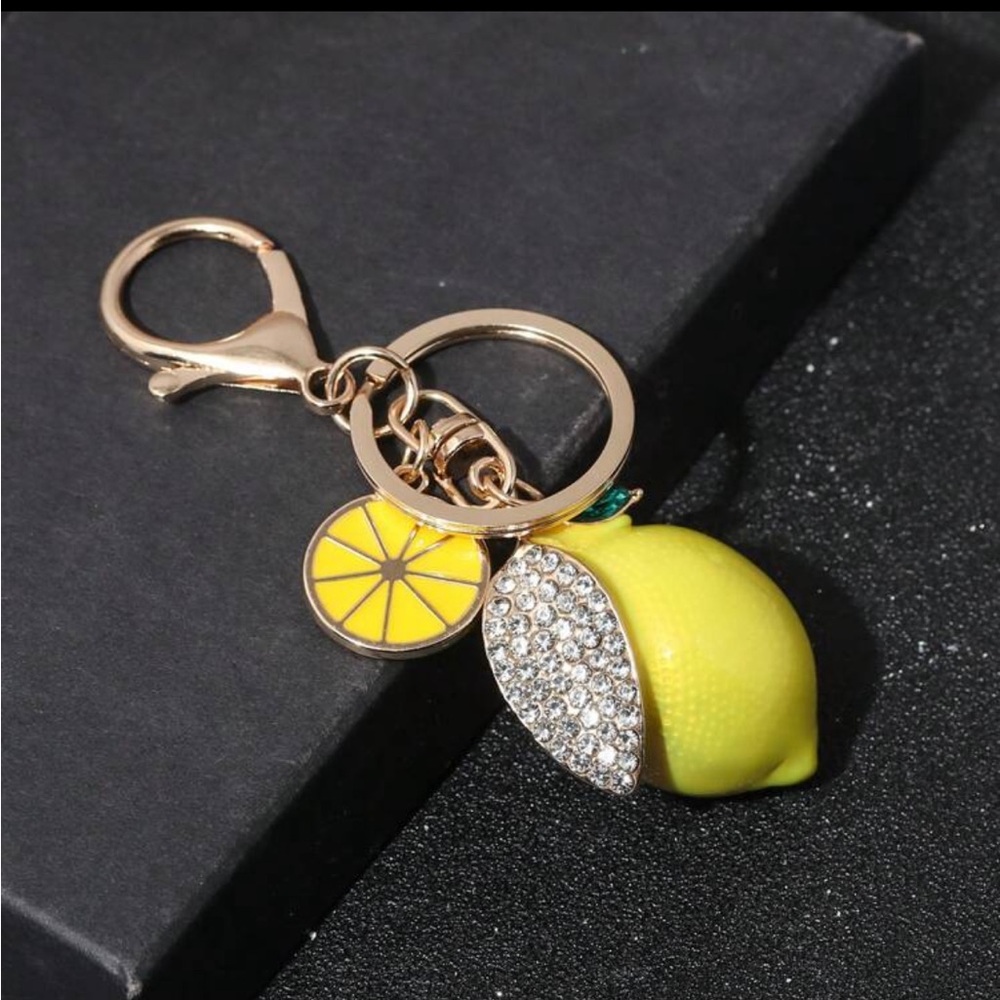 Lemon 🍋 bag charm keychain with gold hardware NWT - Picture 5 of 7